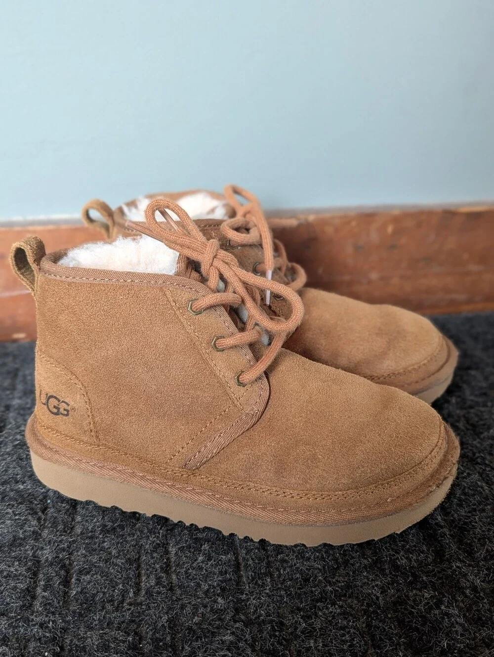 LIKE NEW UGG Neumel II Suede Bootie Toddler 13